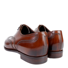 Laden Sie das Bild in den Galerie-Viewer, CROCKETT &amp; JONES   Atherstone 4 Ivywood Antique Calf
