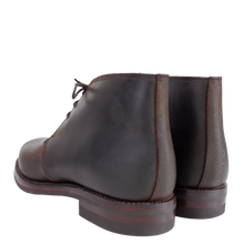 Laden Sie das Bild in den Galerie-Viewer, CROCKETT &amp; JONES Chiltern Dark Brown Rough-Put Suede Exklusiv für Fera
