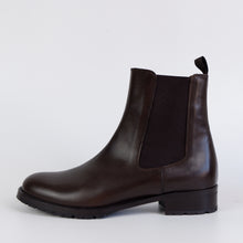 Laden Sie das Bild in den Galerie-Viewer, Maretto Damen Chelsea-Boots in dunkel braun
